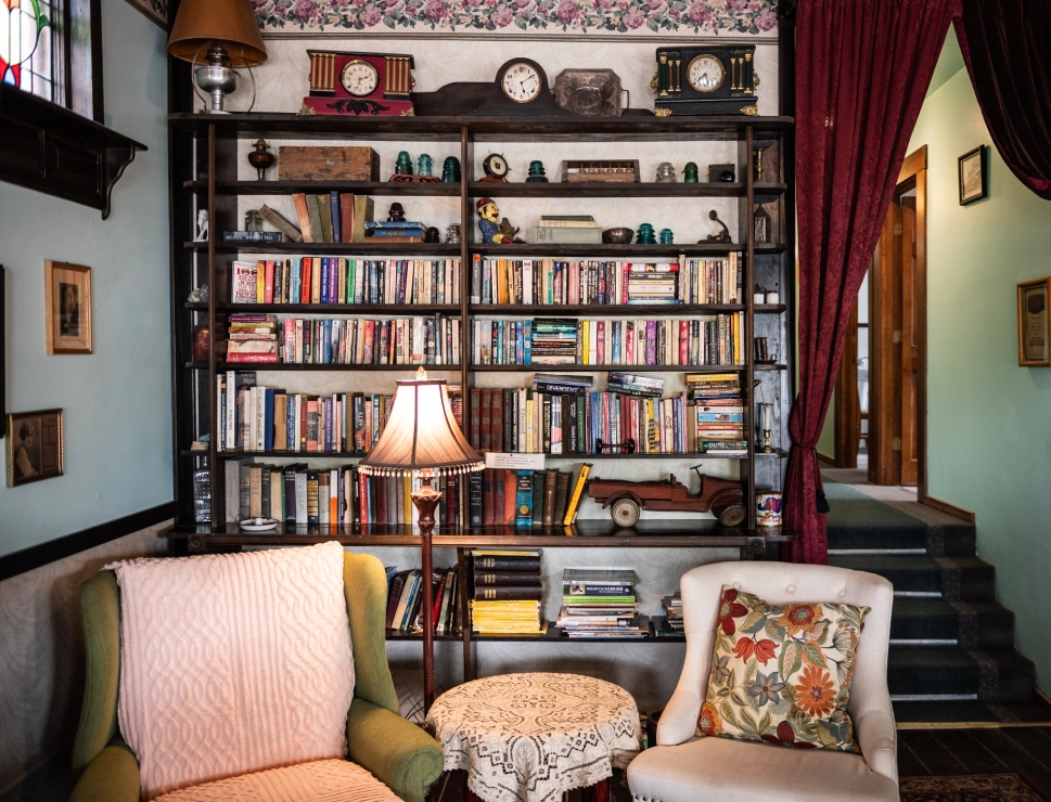 MJ Lobby Bookcase High res